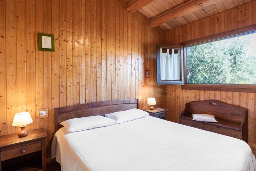 Agriturismo Terra Di Pace ノート エクステリア 写真