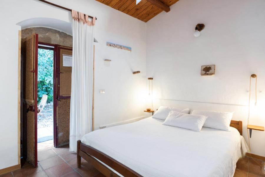 Agriturismo Terra Di Pace ノート エクステリア 写真