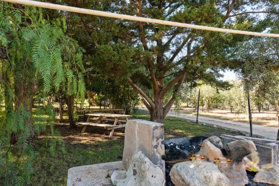 Agriturismo Terra Di Pace ノート エクステリア 写真