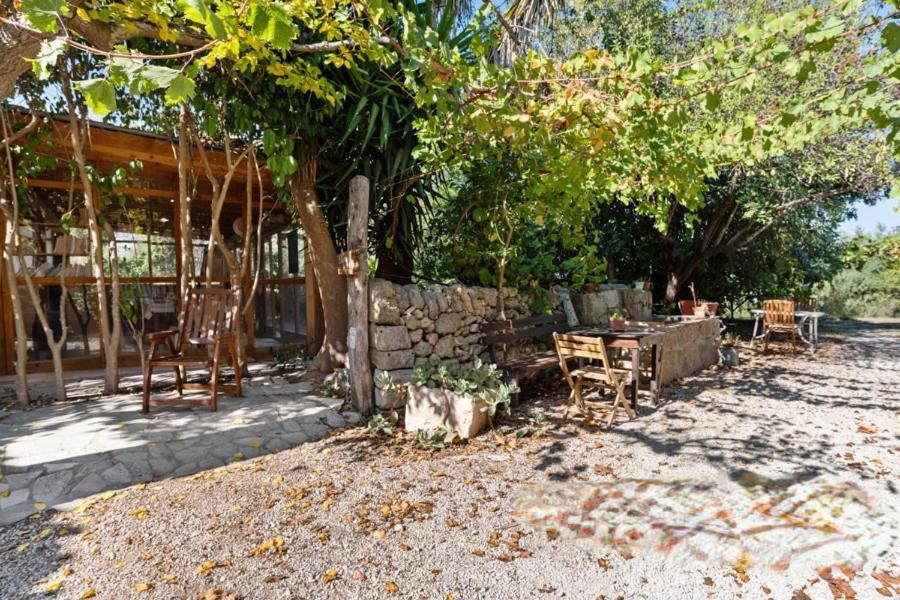 Agriturismo Terra Di Pace ノート エクステリア 写真