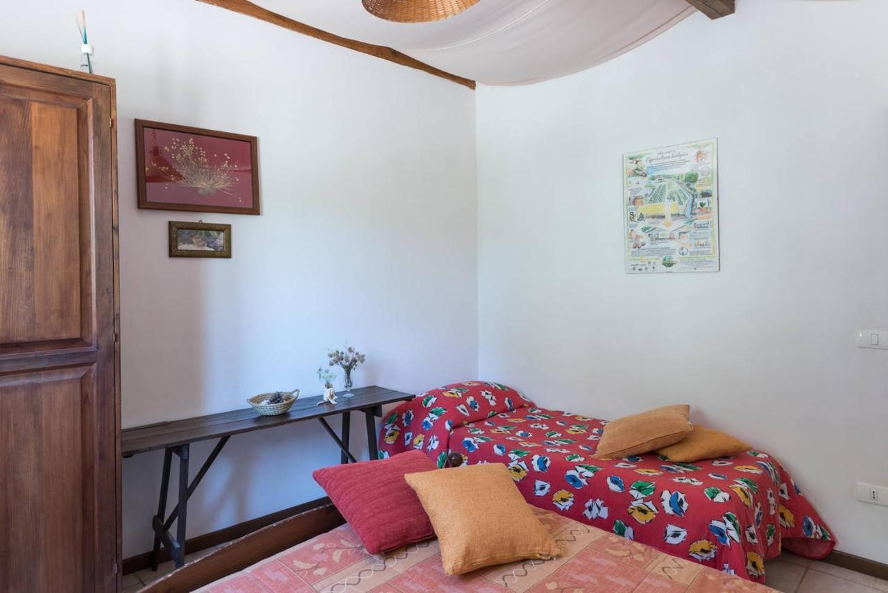 Agriturismo Terra Di Pace ノート エクステリア 写真